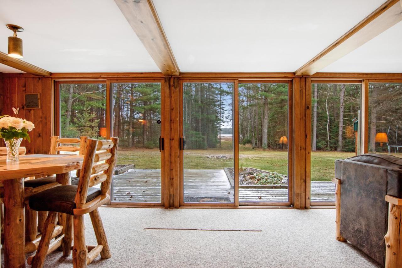 Catfish Lake Home Eagle River Exteriér fotografie